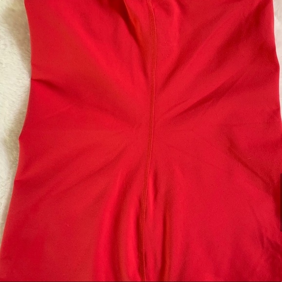 SOLD Lululemon Power Y Tank Electric Coral - Picture 12 of 15